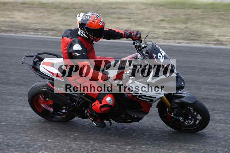 /21 17.06.2026  Ducati Schweiz Track Warmup ADR/Gruppe gruen/24